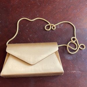Cute vintage gold bag.